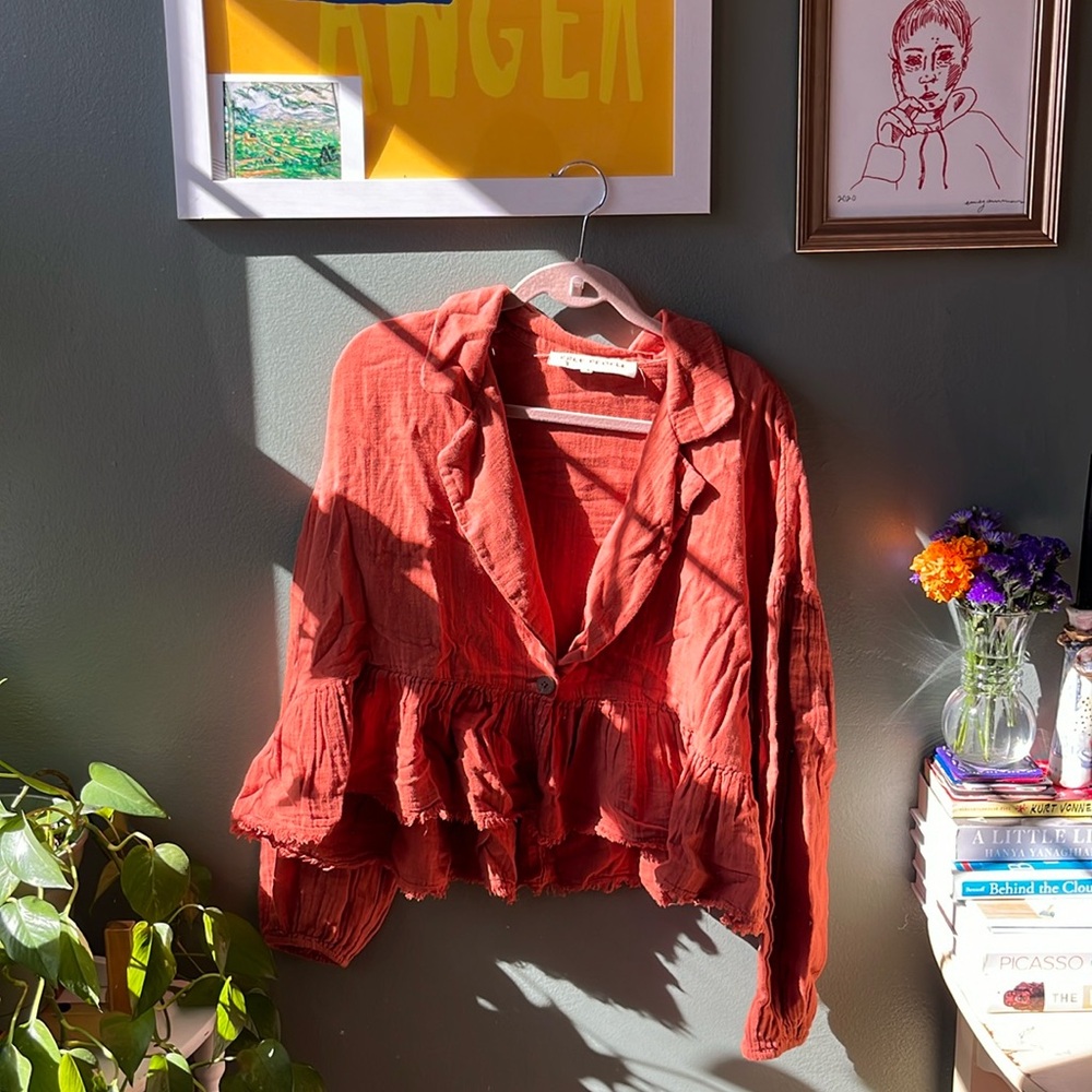 Flowy Free People top - perfect for fall!